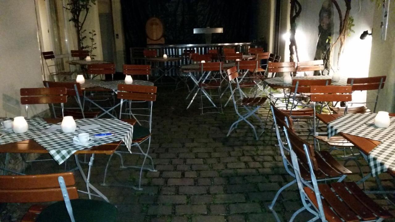 Familienfreundliche Apartments Am Park Wurzburg Luaran gambar