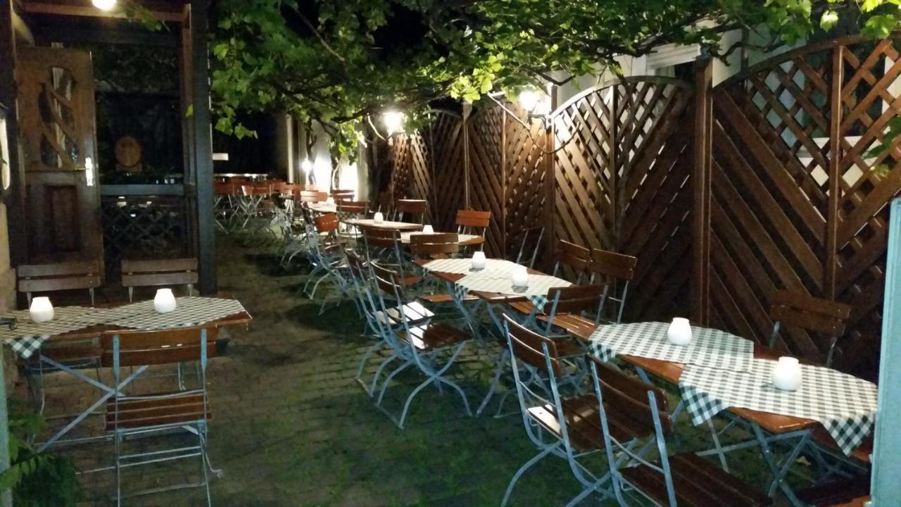 Familienfreundliche Apartments Am Park Wurzburg Luaran gambar