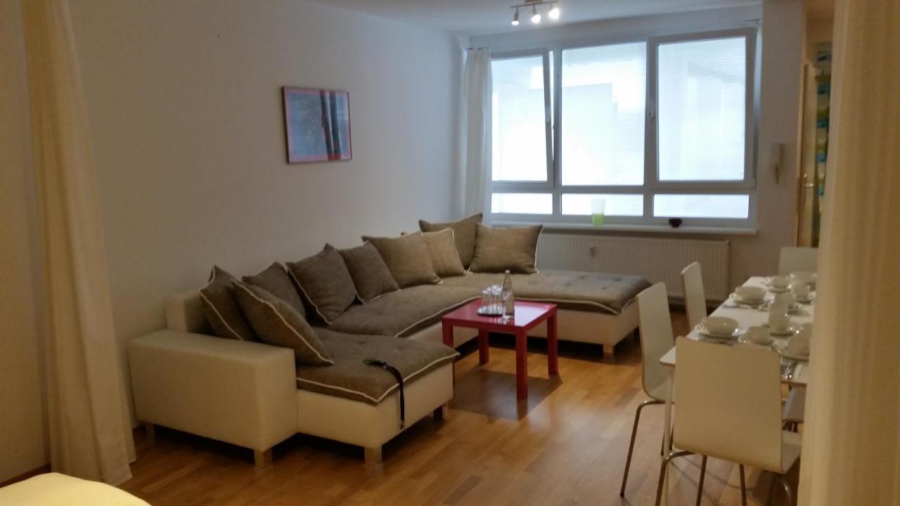 Familienfreundliche Apartments Am Park Wurzburg Luaran gambar